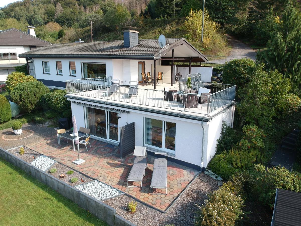 Exklusive Ferienwohnung 'Agger-Blick' Mit Grosser Seeblick-Terrasse & Sauna Gummersbach Exterior foto